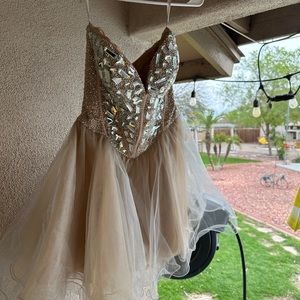 Sherri Hill prom dress size 6